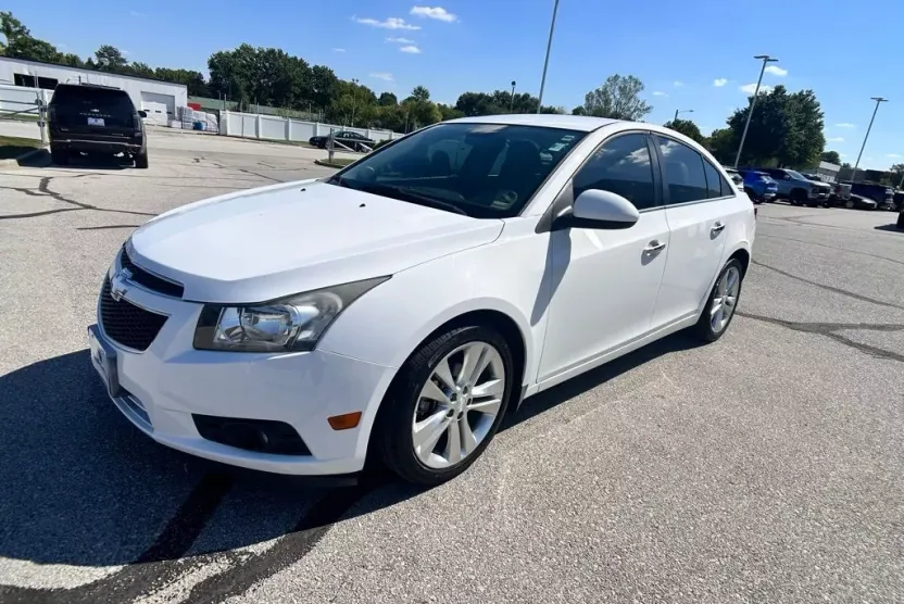 2013 Chevrolet Cruze LTZ photo 1
