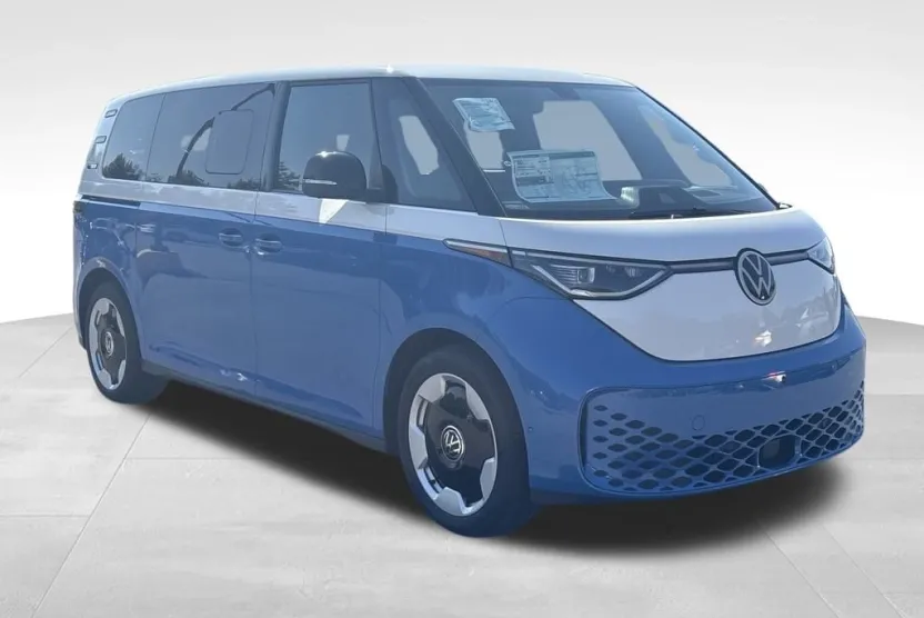 2025 Volkswagen ID. Buzz Pro Plus photo 1
