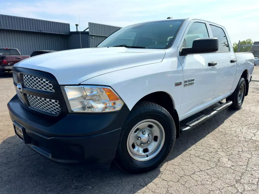 2016 Ram 1500 Tradesman photo 1