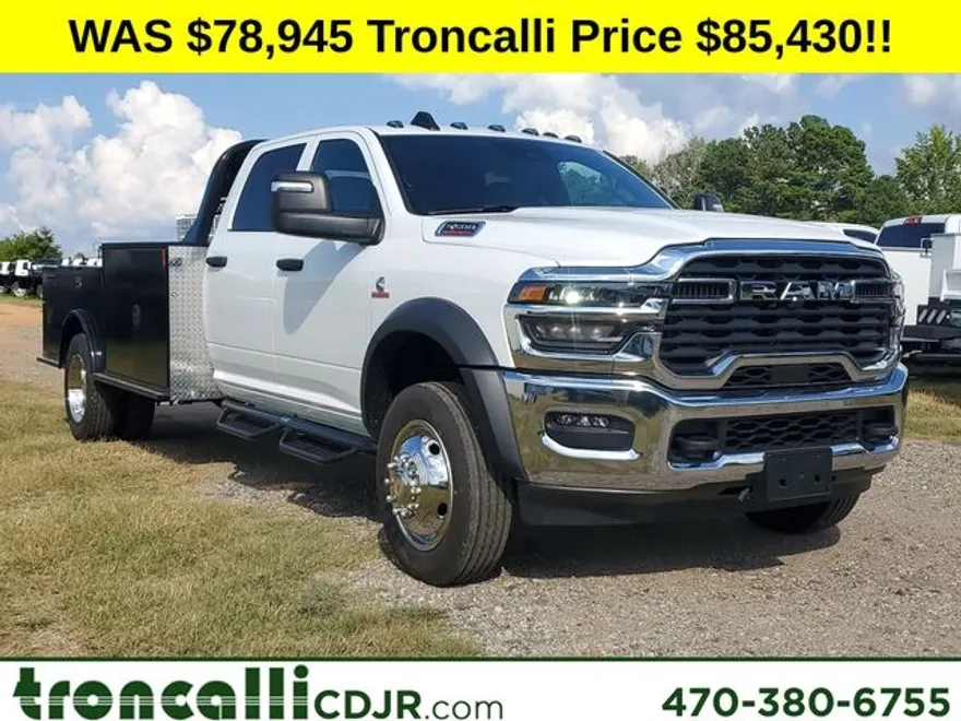 2025 Ram 5500 Tradesman photo 1