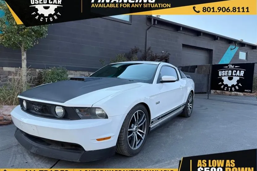 2012 Ford Mustang GT photo 1