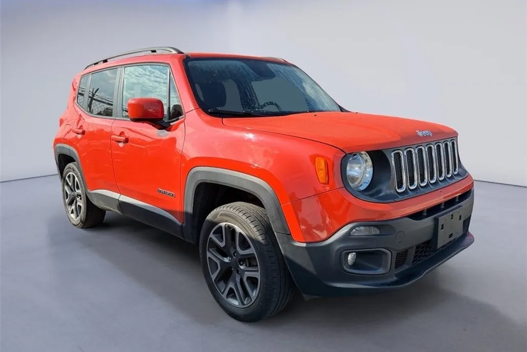 2016 Jeep Renegade Latitude photo 1