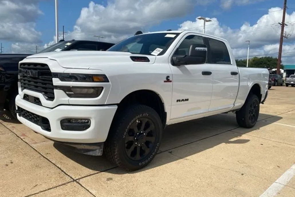 2025 Ram 2500 Big Horn photo 1