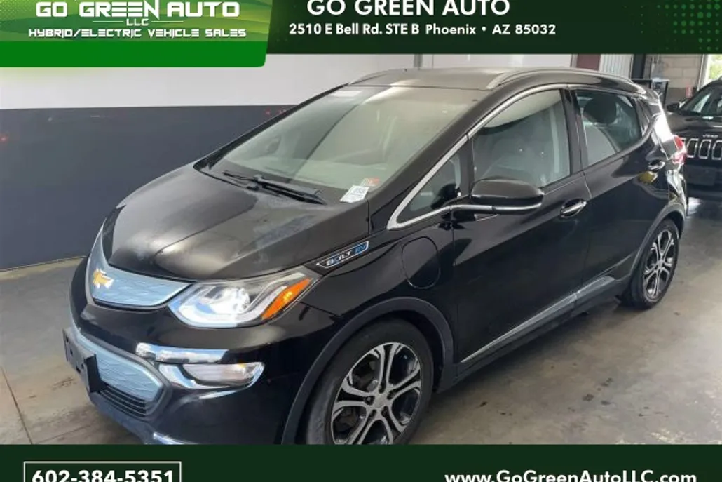 2017 Chevrolet Bolt EV Premier photo 1