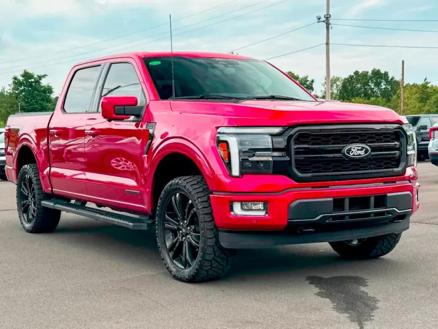 2024 Ford F-150 Lariat photo 1