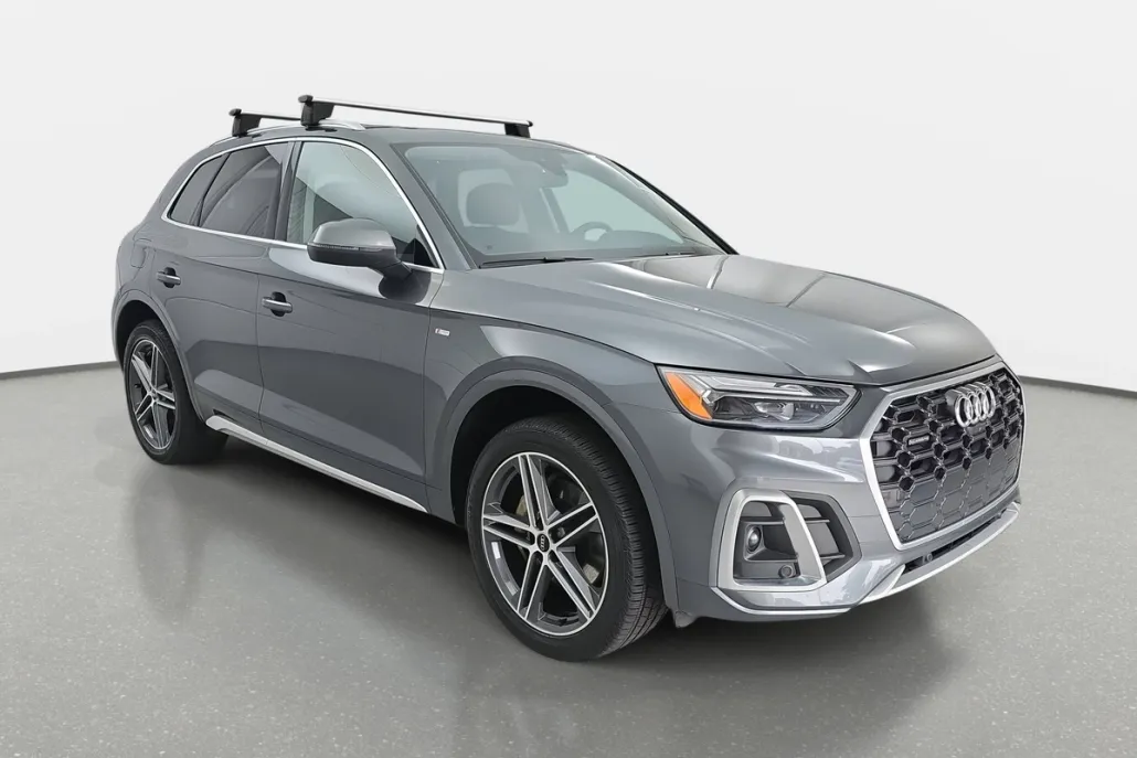 2021 Audi Q5 Premium Plus 55 TFSI e photo 1