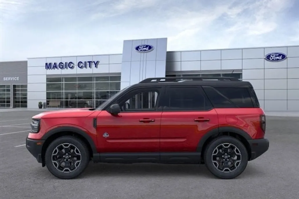 2025 Ford Bronco Sport Outer Banks photo 1