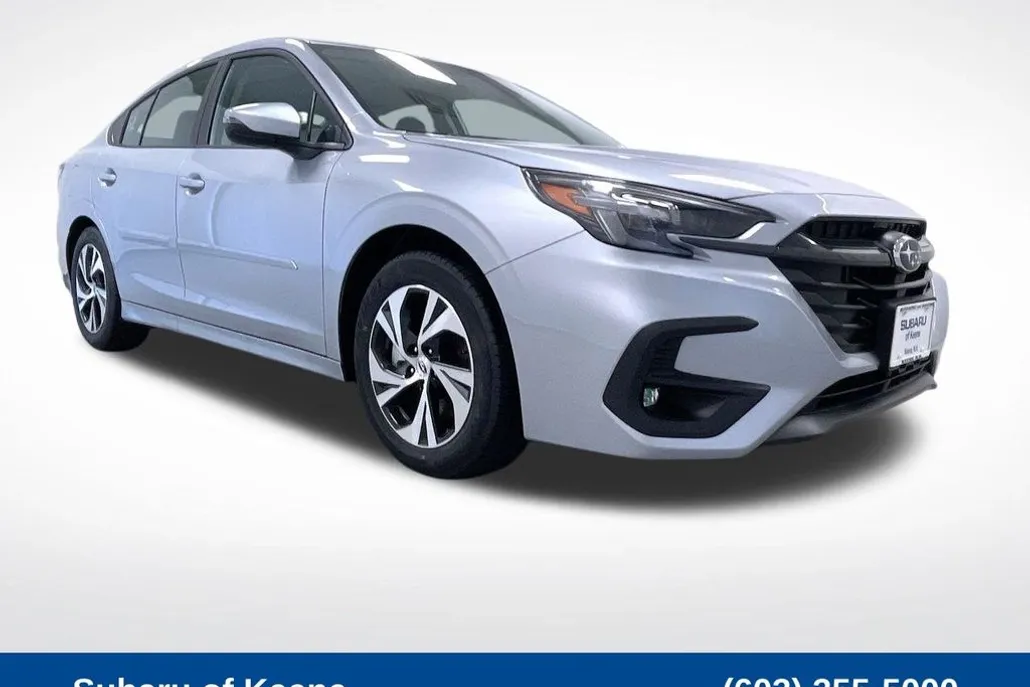 2025 Subaru Legacy Premium photo 1