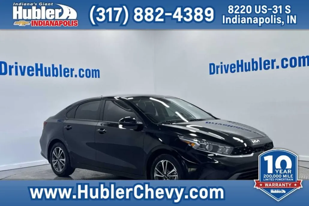 2024 Kia Forte LXS photo 1
