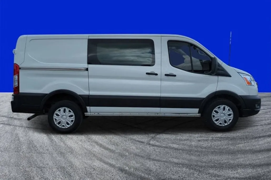 2022 Ford Transit Cargo Van photo 1