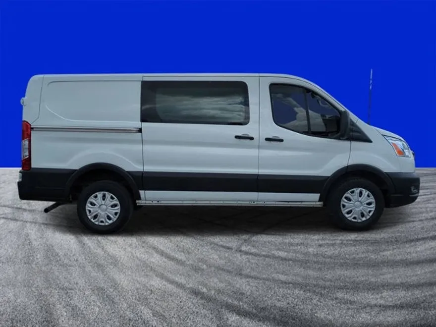 2022 Ford Transit Cargo Van photo 1