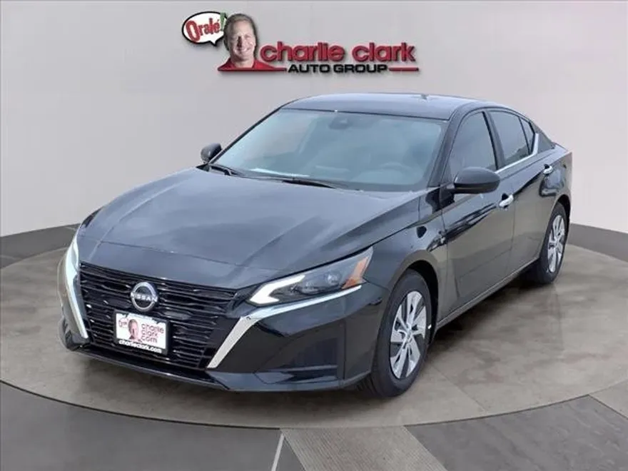 2025 Nissan Altima 2.5 S photo 1