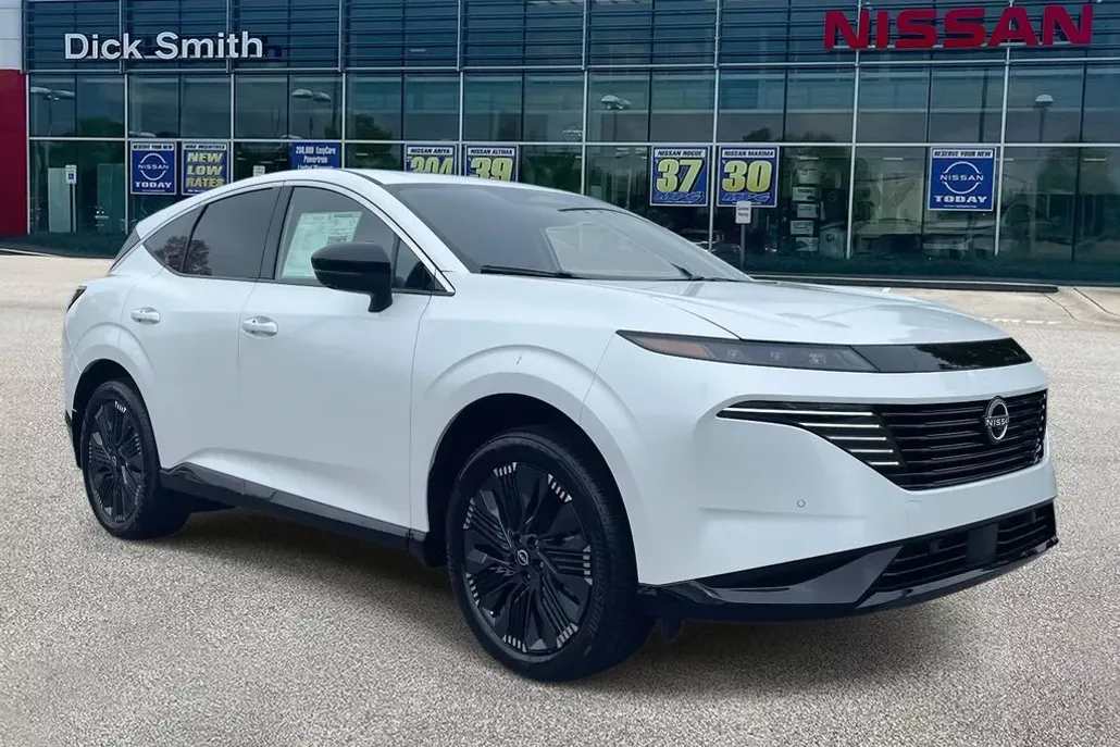 2026 Nissan Murano Platinum photo 1