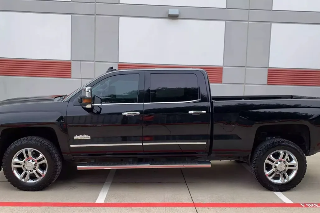 2018 Chevrolet Silverado 2500HD High Country photo 1