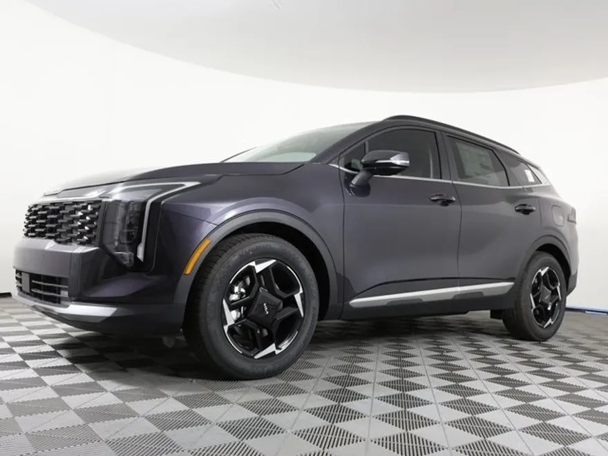 2026 Kia Sportage EX photo 1