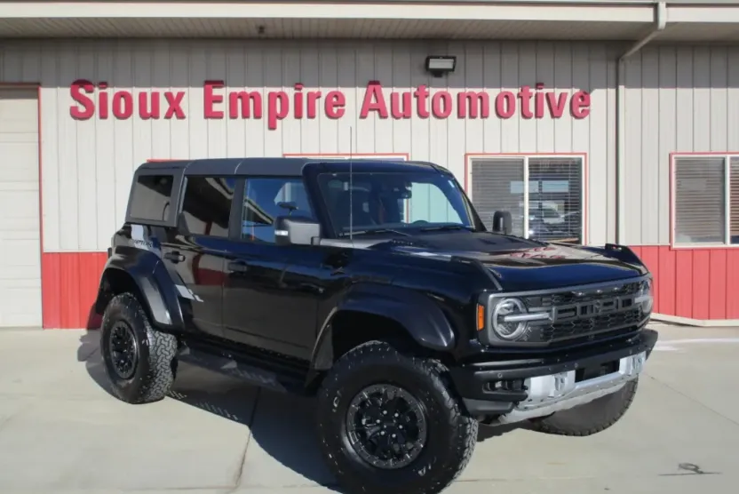 2023 Ford Bronco Raptor photo 1