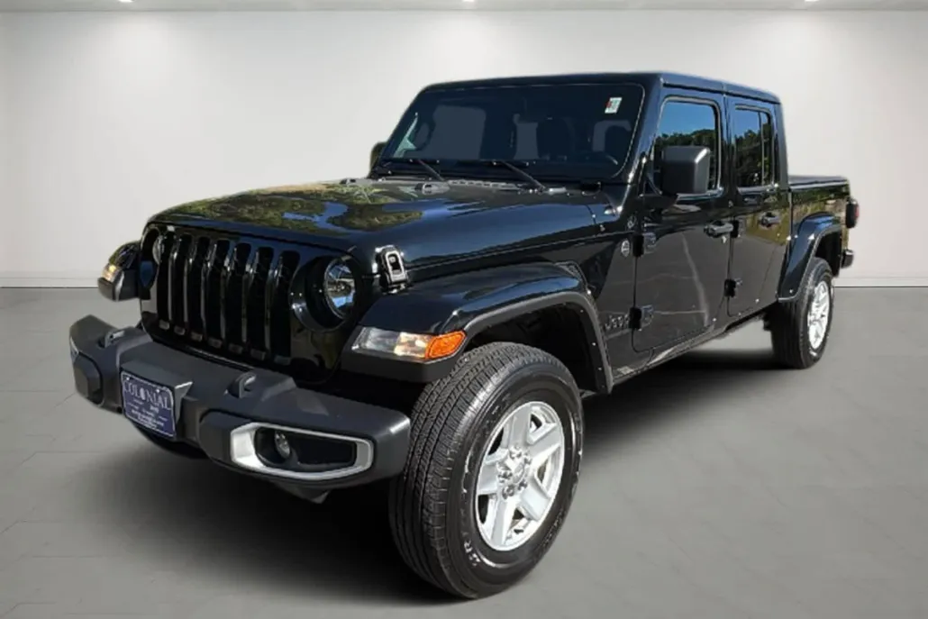 2022 Jeep Gladiator Sport S photo 1