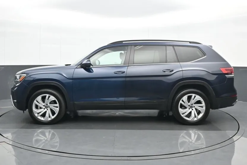 2022 Volkswagen Atlas V6 SE Technology photo 1