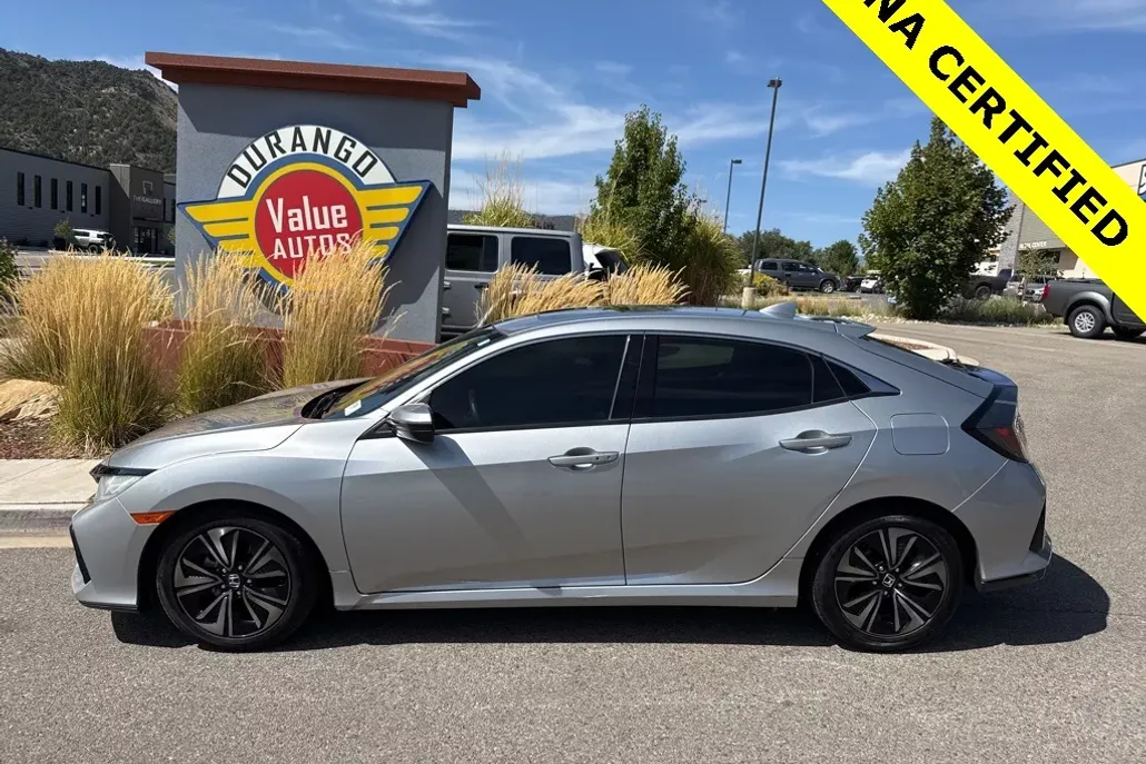 2019 Honda Civic EX photo 1
