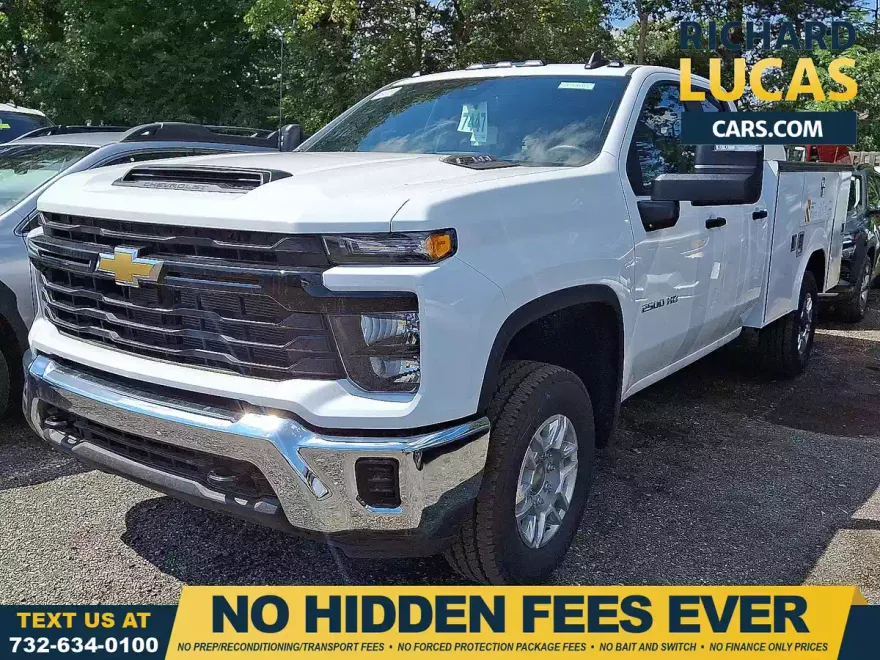 2025 Chevrolet Silverado 2500HD photo 1