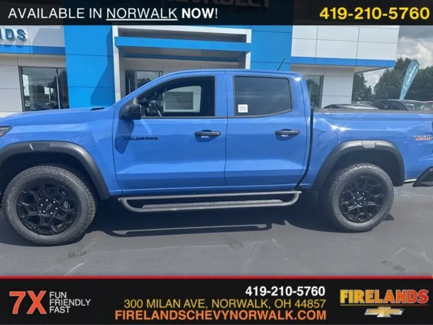 2026 Chevrolet Colorado Trail Boss photo 1