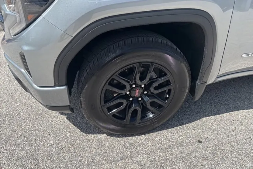 2024 Gmc Sierra 1500 Pro photo 1