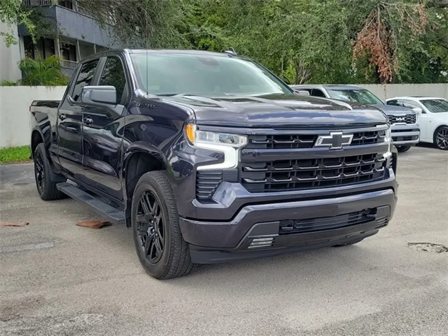 2024 Chevrolet Silverado 1500 RST photo 1