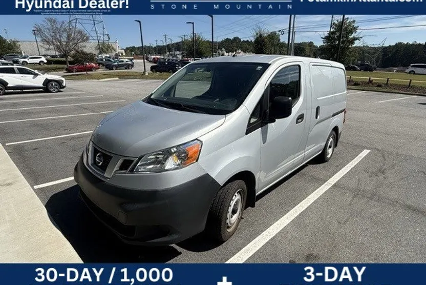 2019 Nissan NV200 S photo 1