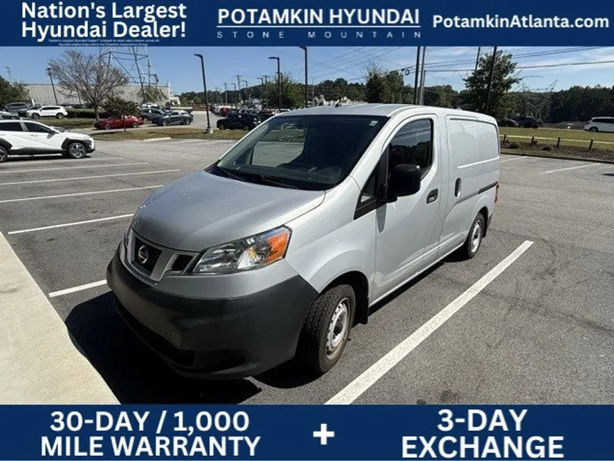 2019 Nissan NV200 S photo 1