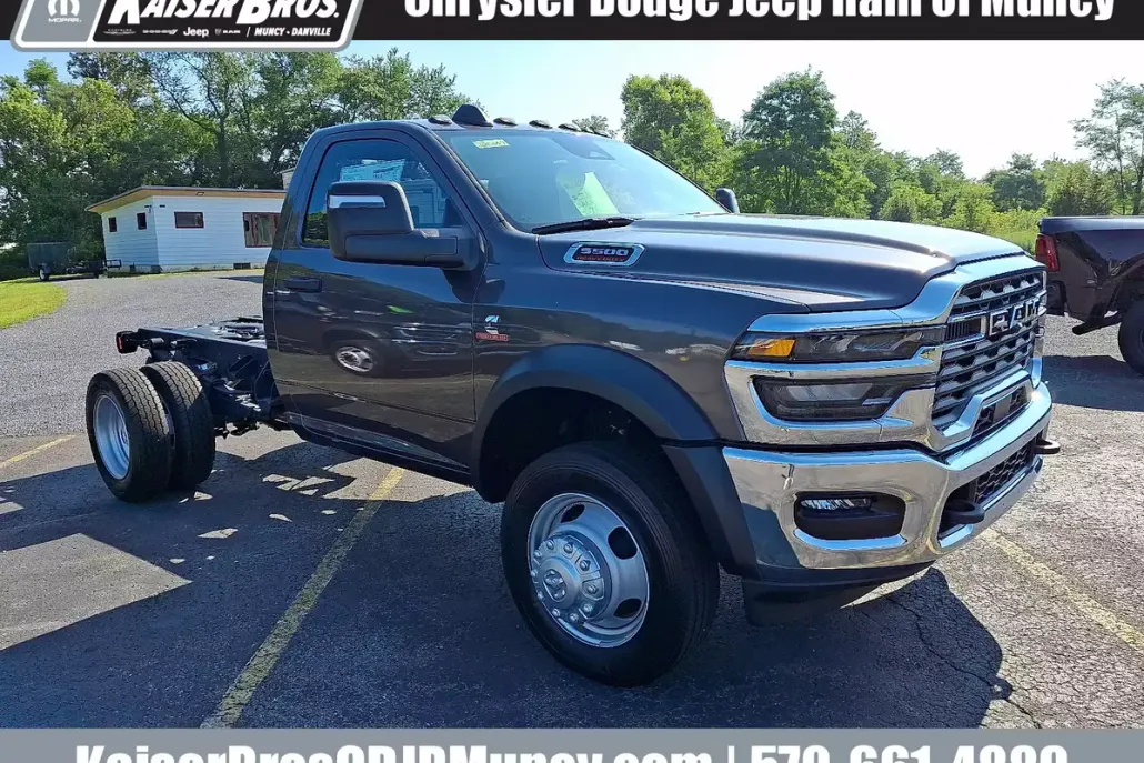 2025 Ram 5500 Tradesman photo 1