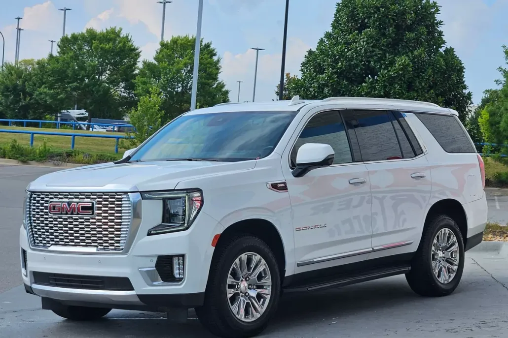 2023 Gmc Yukon Denali photo 1
