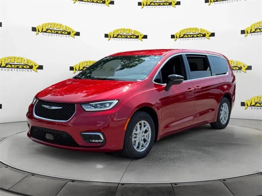 2025 Chrysler Pacifica photo 1