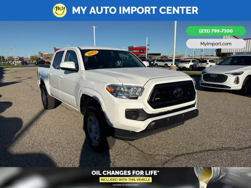 2023 Toyota Tacoma SR V6 photo 1