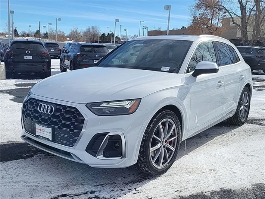 2025 Audi SQ5 Premium Plus photo 1