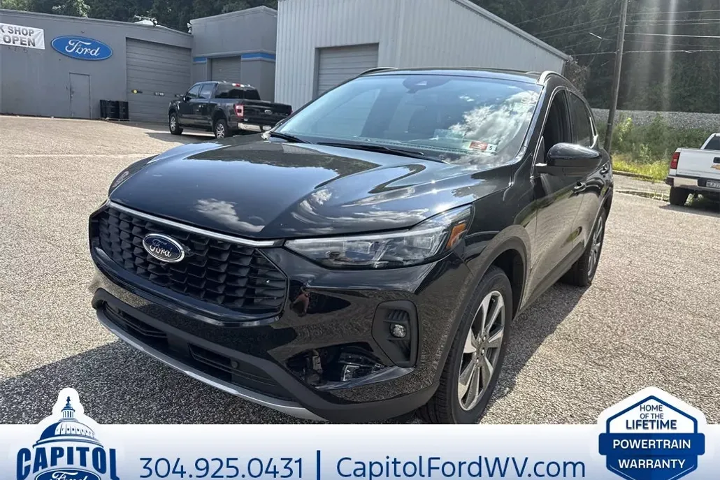 2025 Ford Escape Hybrid Platinum photo 1