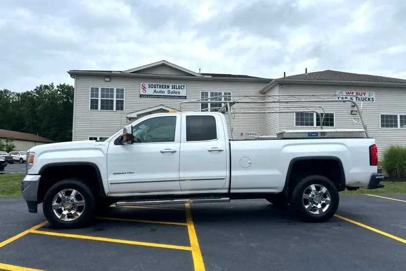 2015 Gmc Sierra 3500 HD SLT photo 1