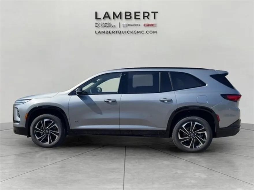 2026 Buick Enclave Sport Touring photo 1