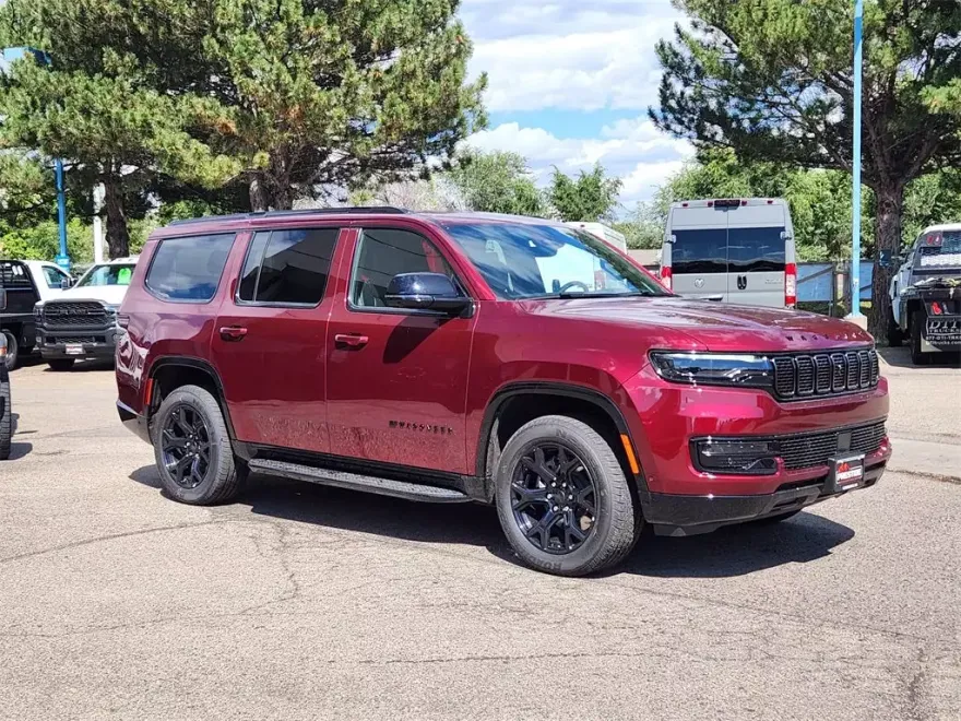 2025 Jeep Wagoneer Series II photo 1