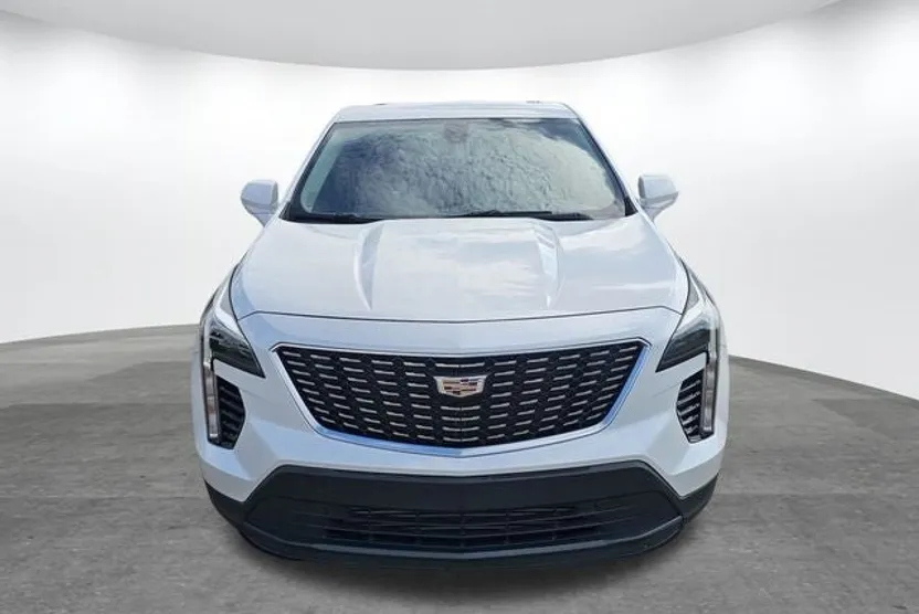 2019 Cadillac XT4 Luxury photo 1