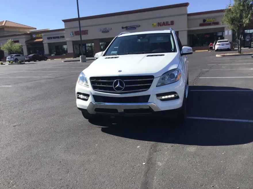 2015 Mercedes Benz ML 350 4MATIC photo 1