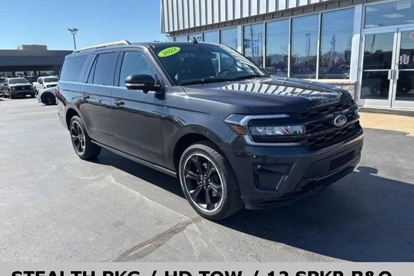 2023 Ford Expedition MAX Limited photo 1
