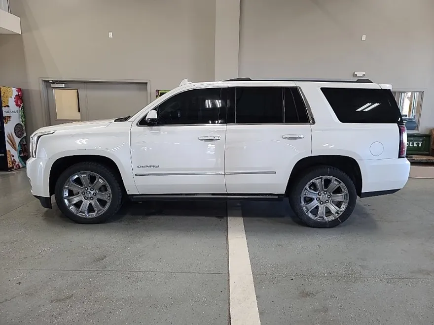 2016 Gmc Yukon Denali photo 1