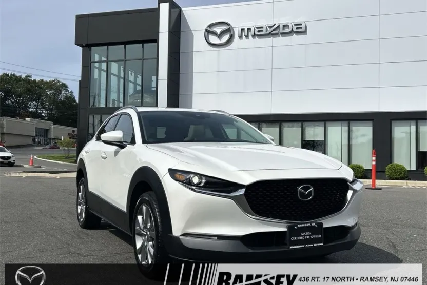 2023 Mazda CX-30 Premium photo 1