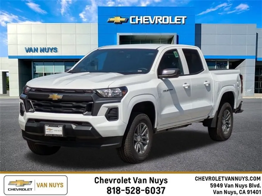 2025 Chevrolet Colorado Work Truck LT photo 1
