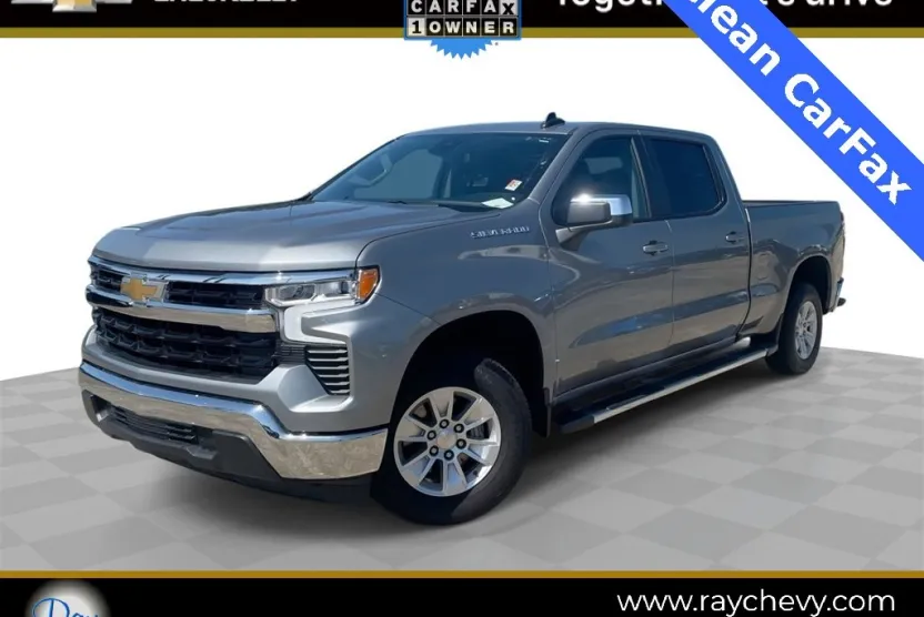 2024 Chevrolet Silverado 1500 LT photo 1