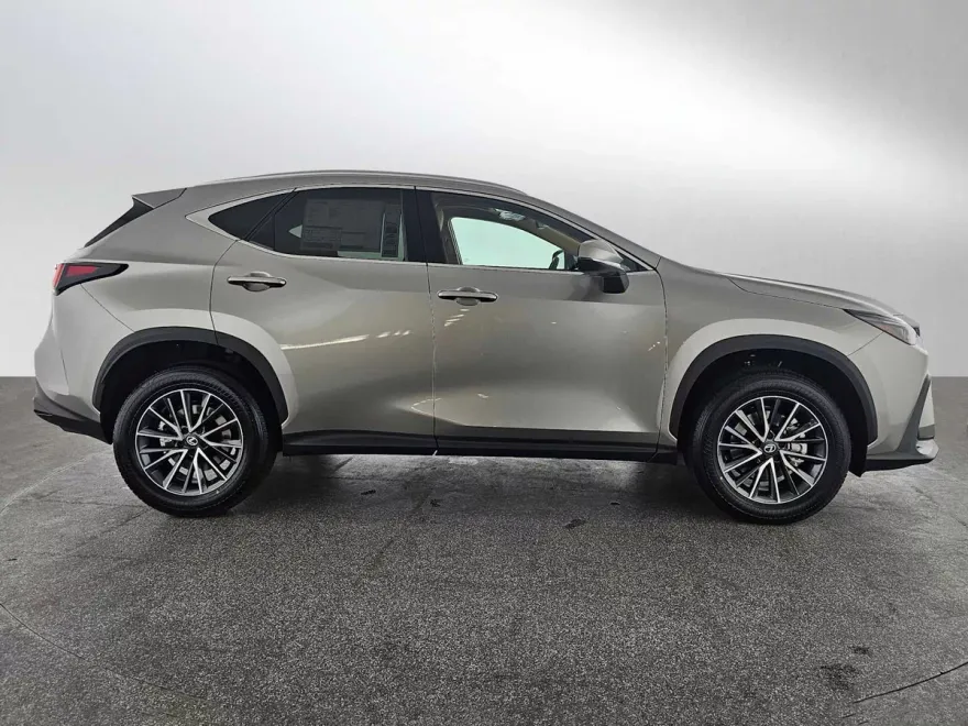 2026 Lexus NX 350 AWD photo 1