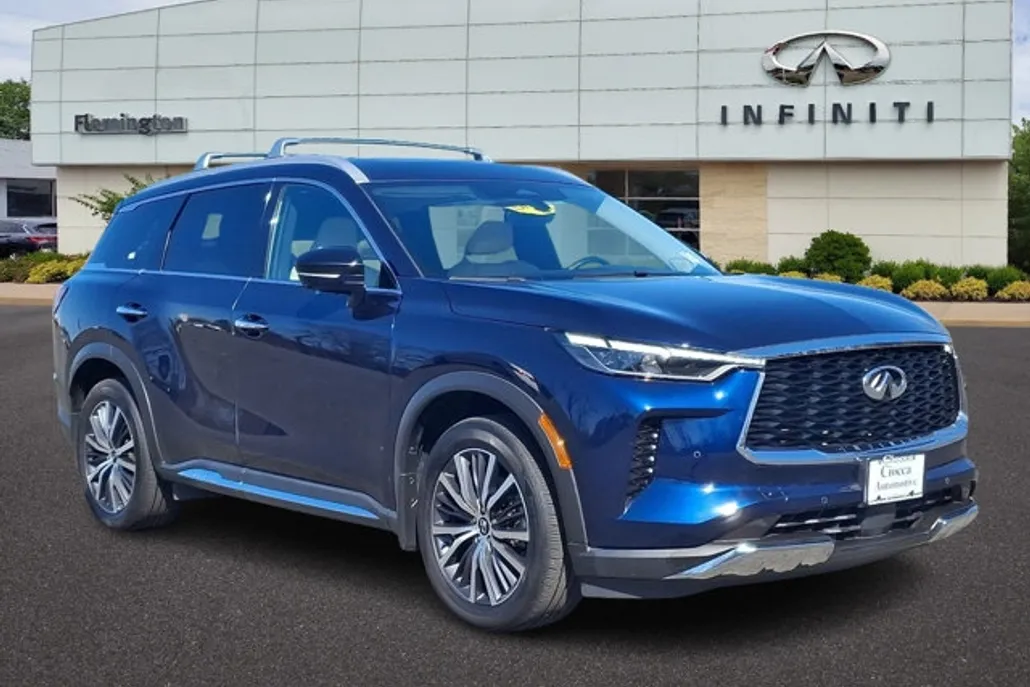 2022 Infiniti QX60 Sensory AWD photo 1