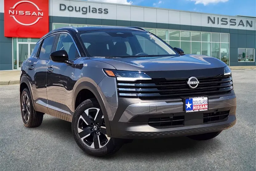 2025 Nissan Kicks SV photo 1