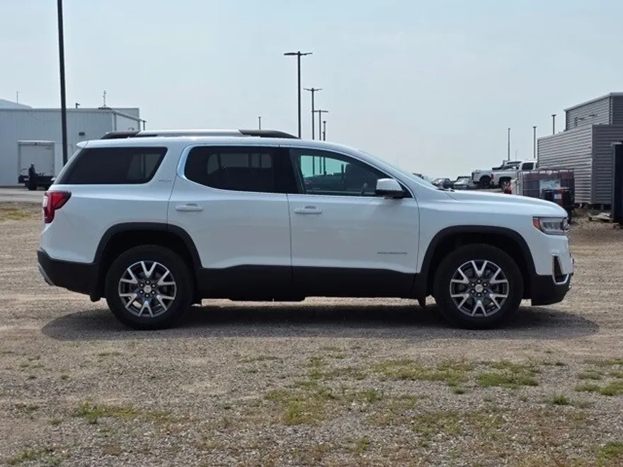 2022 Gmc Acadia SLT photo 1