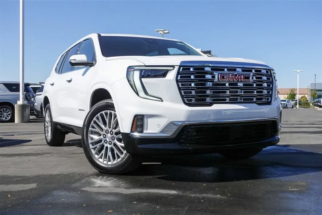 2026 Gmc Acadia Denali photo 1